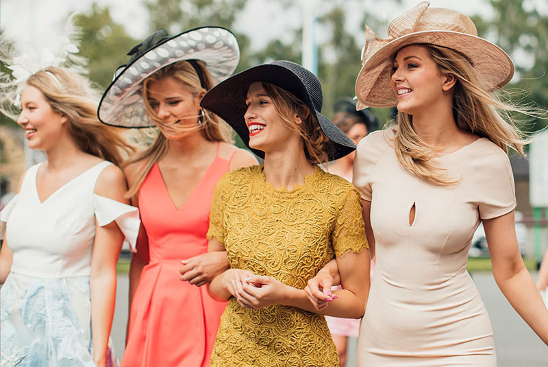 women dressed for the kentucky derby